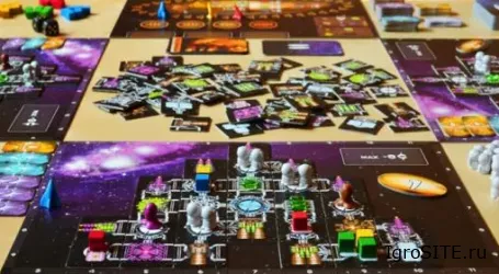 TABLETOP Обзор игры: GALAXY TRUCKER